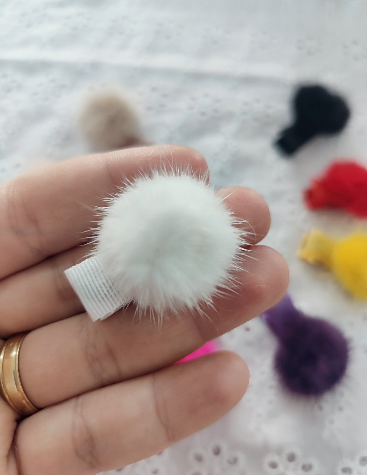 Mini Pompom Pelinhos Eva